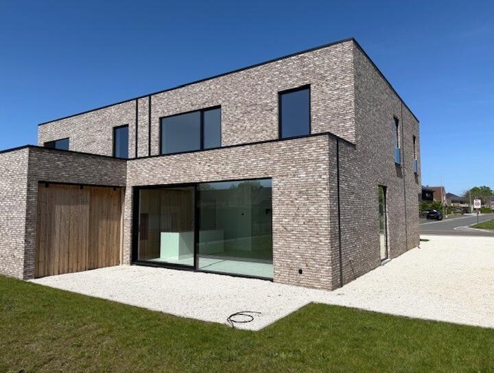 Zeer ruime BEN woning met 4 Sk's te Rechterstraat 128A te Hasselt (E-peil 4 !!) - 5