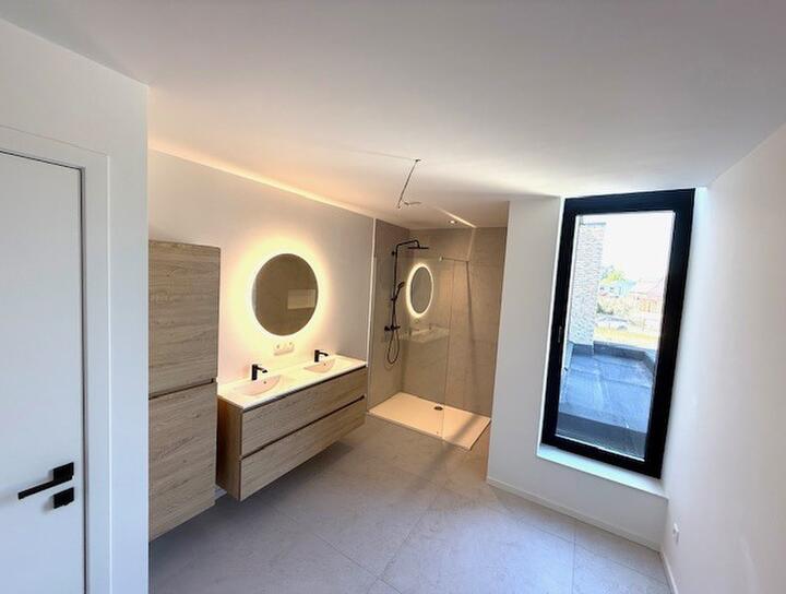 Zeer ruime BEN woning met 4 Sk's te Rechterstraat 128A te Hasselt (E-peil 4 !!) - 27