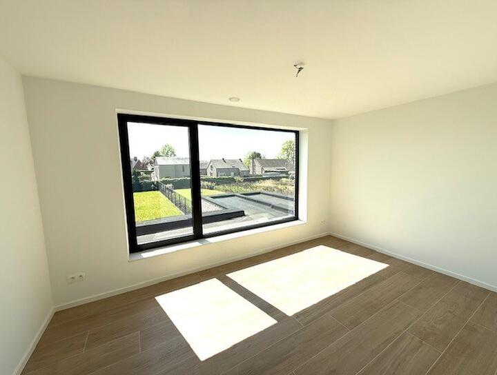 Zeer ruime BEN woning met 4 Sk's te Rechterstraat 128A te Hasselt (E-peil 4 !!) - 23