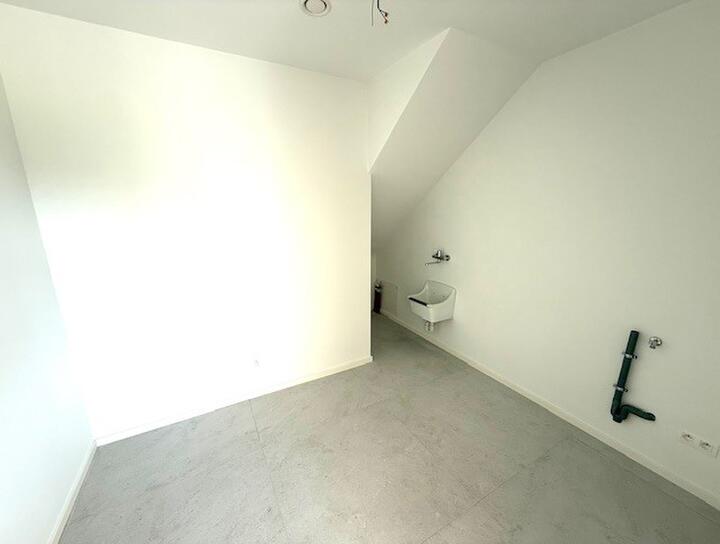 Zeer ruime BEN woning met 4 Sk's te Rechterstraat 128A te Hasselt (E-peil 4 !!) - 20