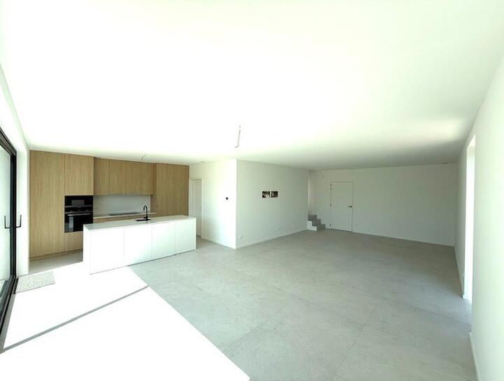 Zeer ruime BEN woning met 4 Sk's te Rechterstraat 128A te Hasselt (E-peil 4 !!) - 16